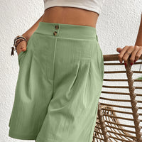 Pocketed Half Elastic Waist Shorts