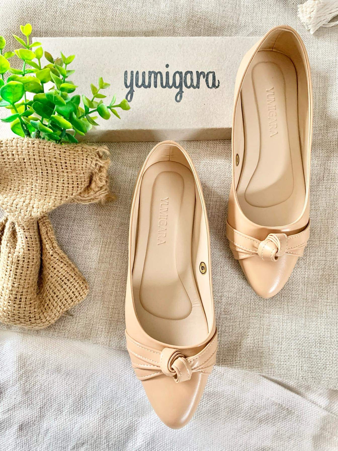 Kiara Knot Accent Pointed Doll Shoes